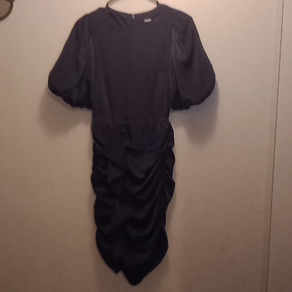 EXPRESS - Picture 3 of 4